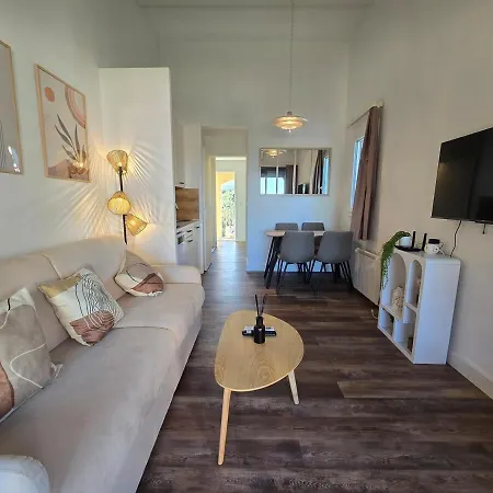 Beautiful Sea View Appartement