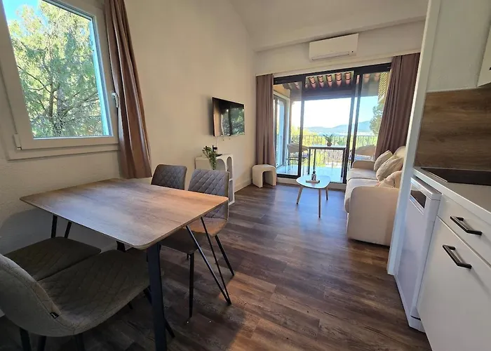 Beautiful Sea View Lejlighed Grimaud